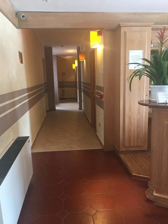Hotel Ascot Binasco Esterno foto