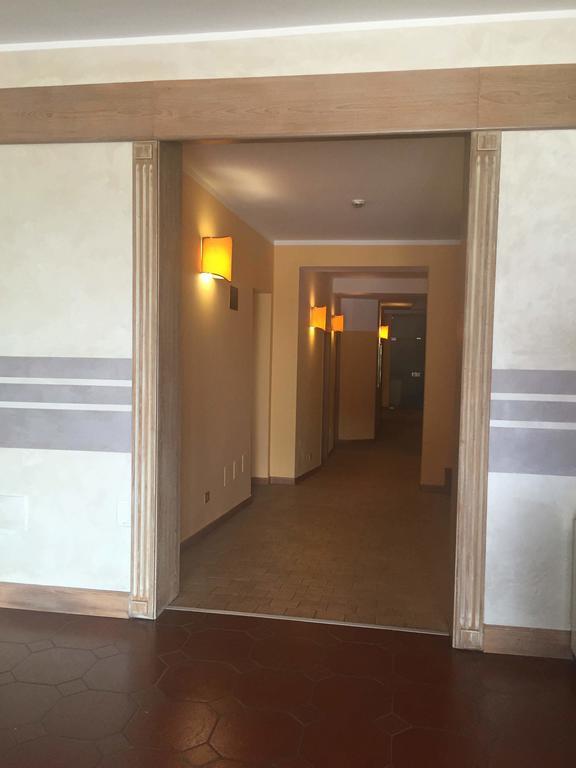 Hotel Ascot Binasco Esterno foto