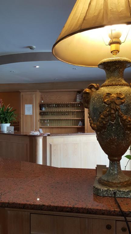 Hotel Ascot Binasco Esterno foto