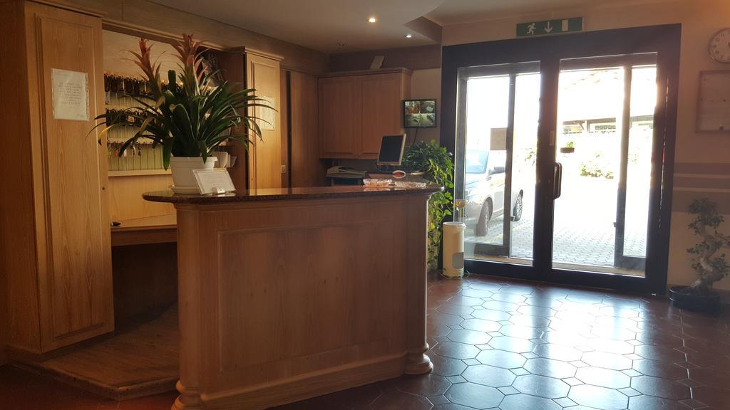 Hotel Ascot Binasco Esterno foto