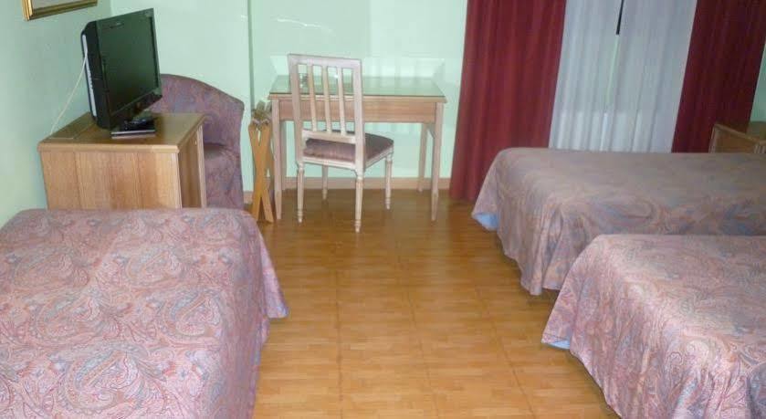 Hotel Ascot Binasco Esterno foto
